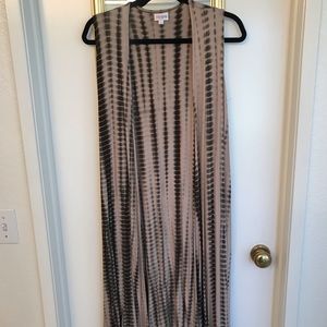 LuLaRoe Tie Dye Joy vest Olive and cream sz small